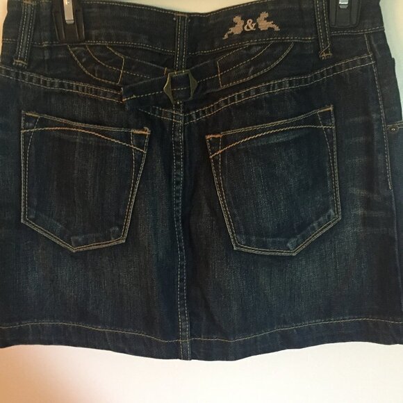 C & V denim mighty mini skirt! Size 26 - Picture 2 of 6